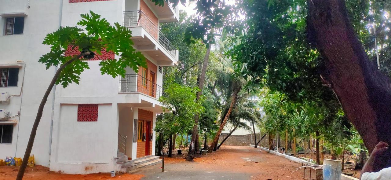 Evergreen Paradise Puducherry Zimmer foto